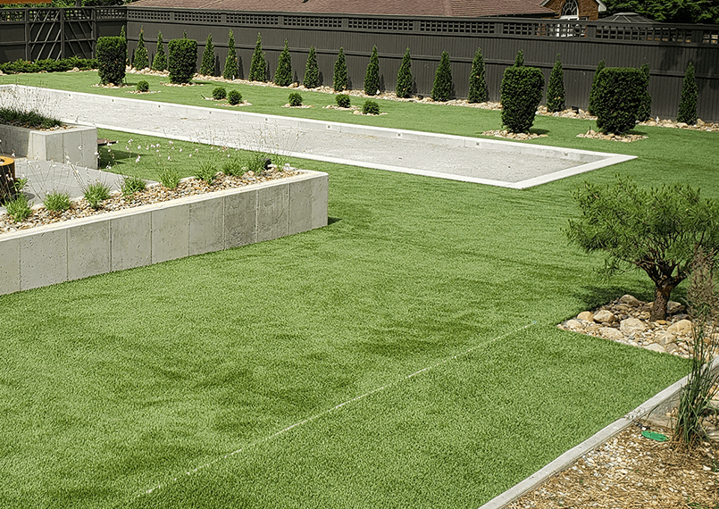 NE-Ohio-Smucker-Residence-Outdoor-Living-Room-and-Bocce-Ball-Court-with-SYNLawn-SYNPro-70-turf