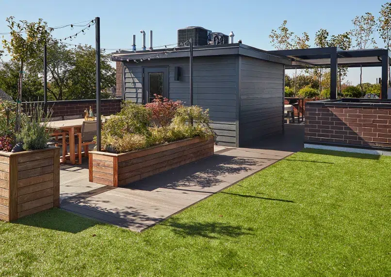 image of rooftop patio with synlawn turf