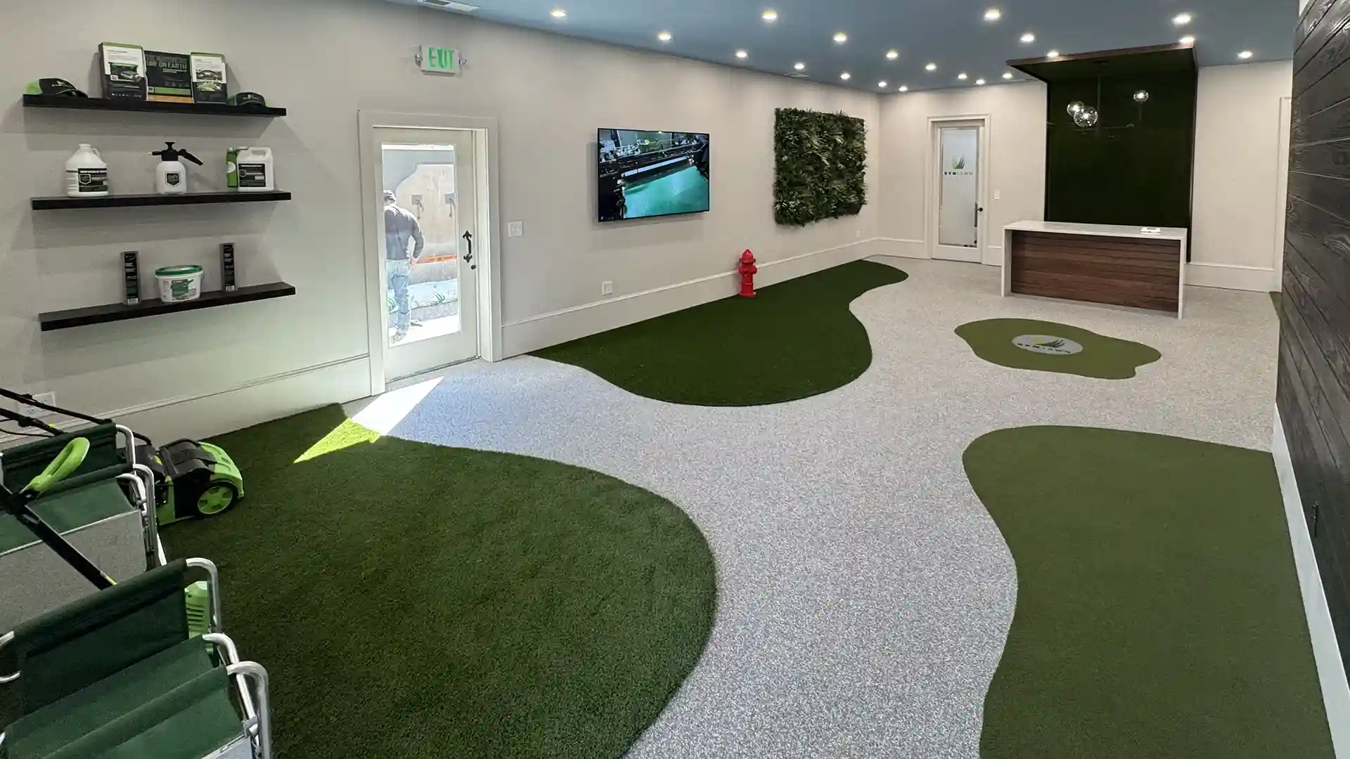 image of SYNLawn Alabama Showroom your source for artificial grass sales and installation services in Birmingham USA