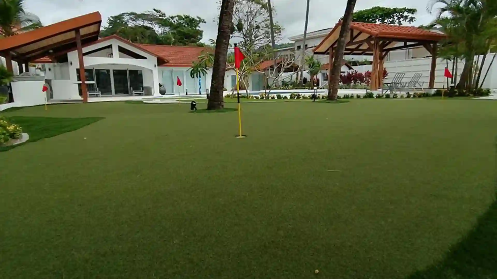 image of syn lawn artificial grass oceanside putting green in Jaco Costa Rica