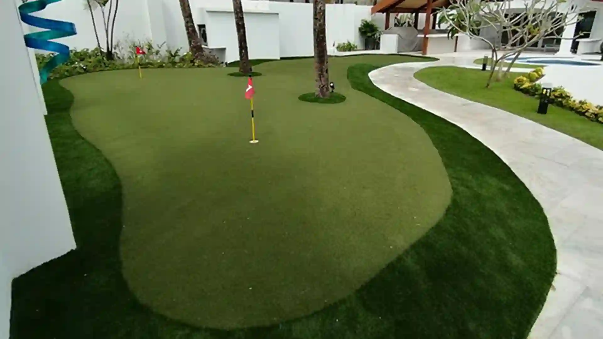 image of syn lawn artificial grass oceanside putting green in Jaco Costa Rica