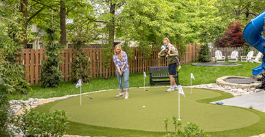 5 Easy Outdoor Play Area Ideas | SYNLawn