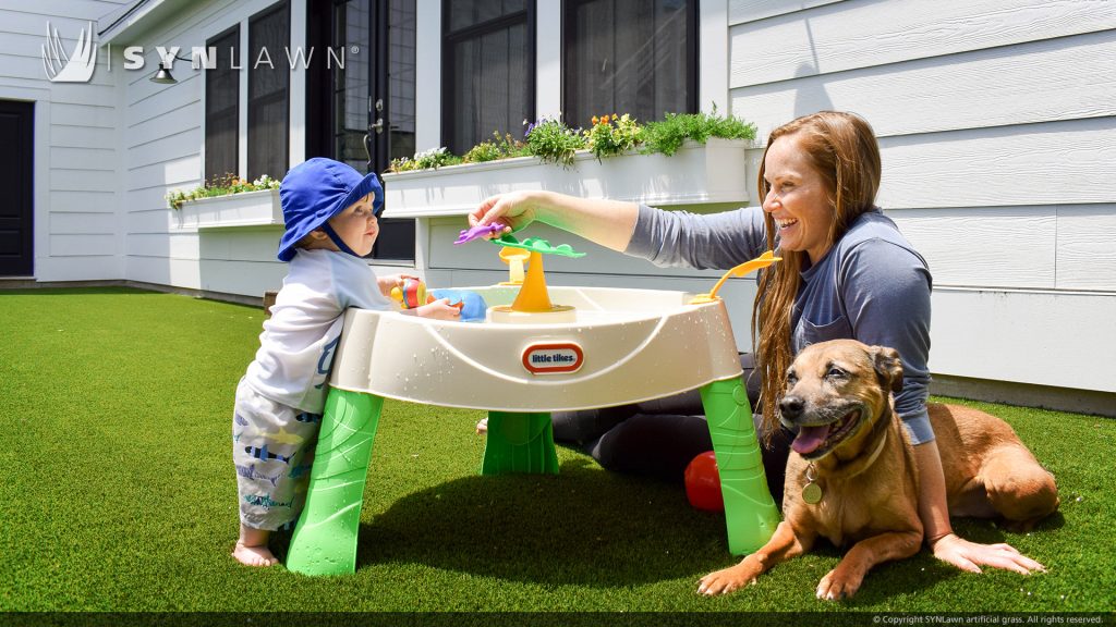 5 Easy Outdoor Play Area Ideas | SYNLawn
