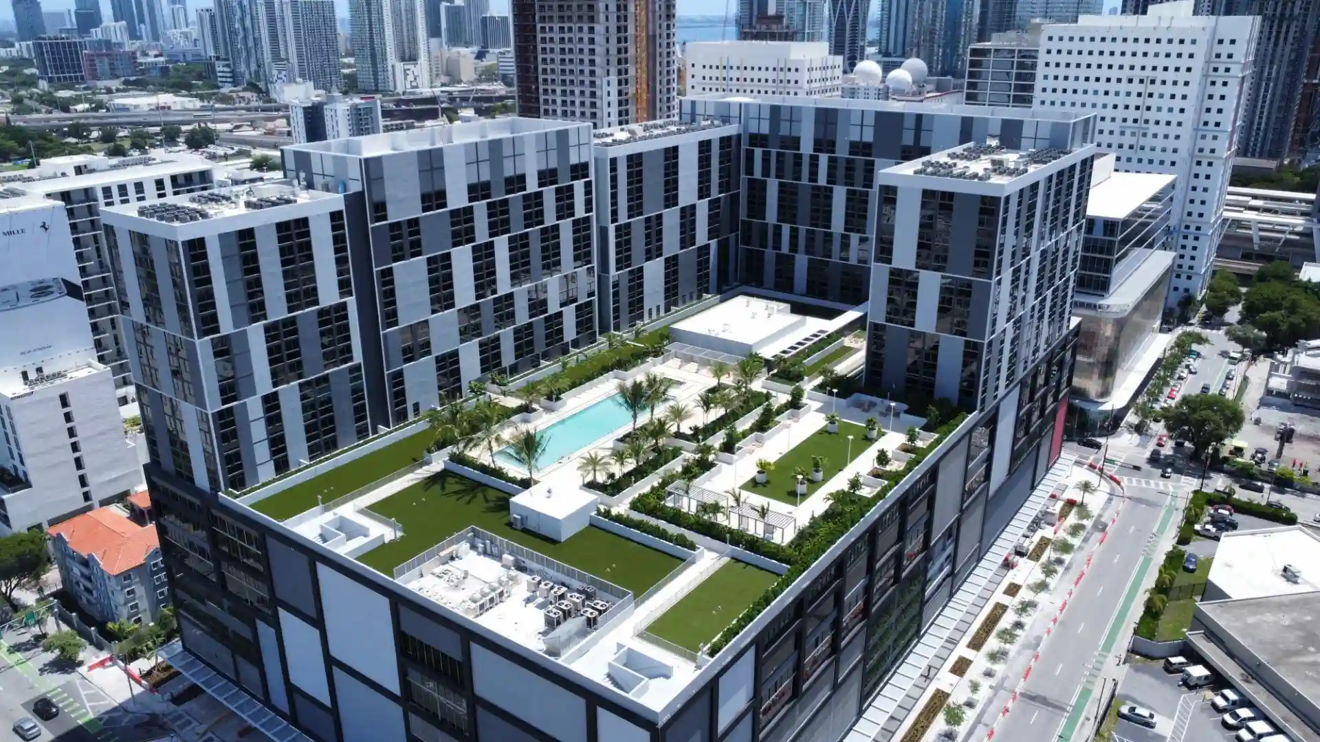 Largest Affordable Senior Living Community Offers Luxury Amenities Built by SYNLawn West Palm Beach